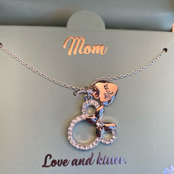 Disney Minnie Mouse Mom Love and Kisses Fine Silver Plated Rhinestone Necklace - Picture 3 of 7